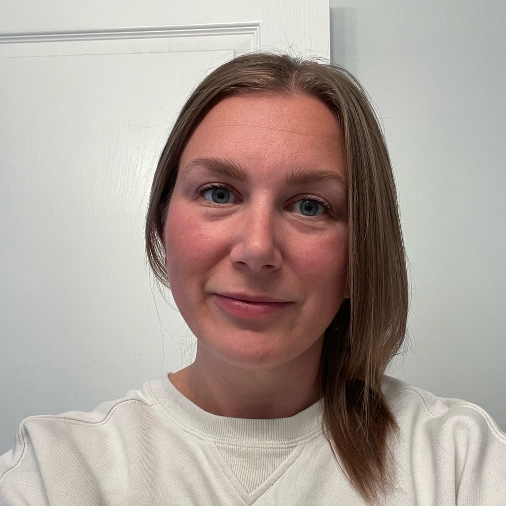 Meet your Posher, Jenelle